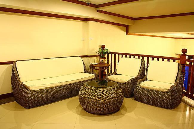 Hotel Phoothawee House à Chiang Mai Extérieur photo